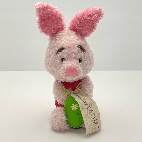 Hallmark Piglet From Winnie the Pooh Easter Plush - Picture 12 of 12